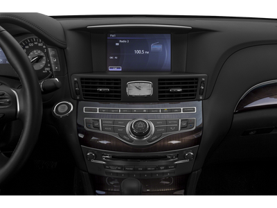 2015 INFINITI Q70 3.7