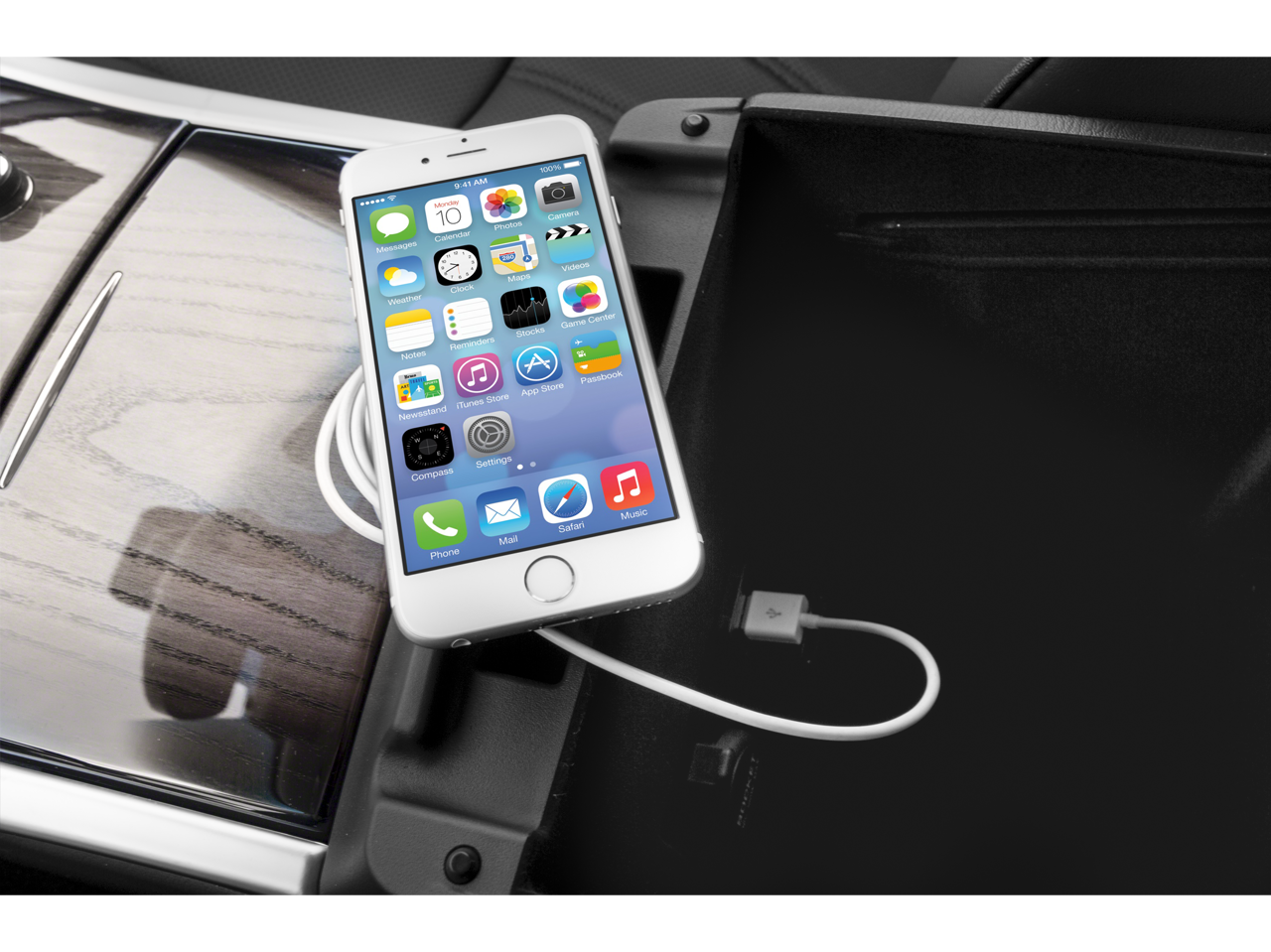 2015 INFINITI Q70 3.7