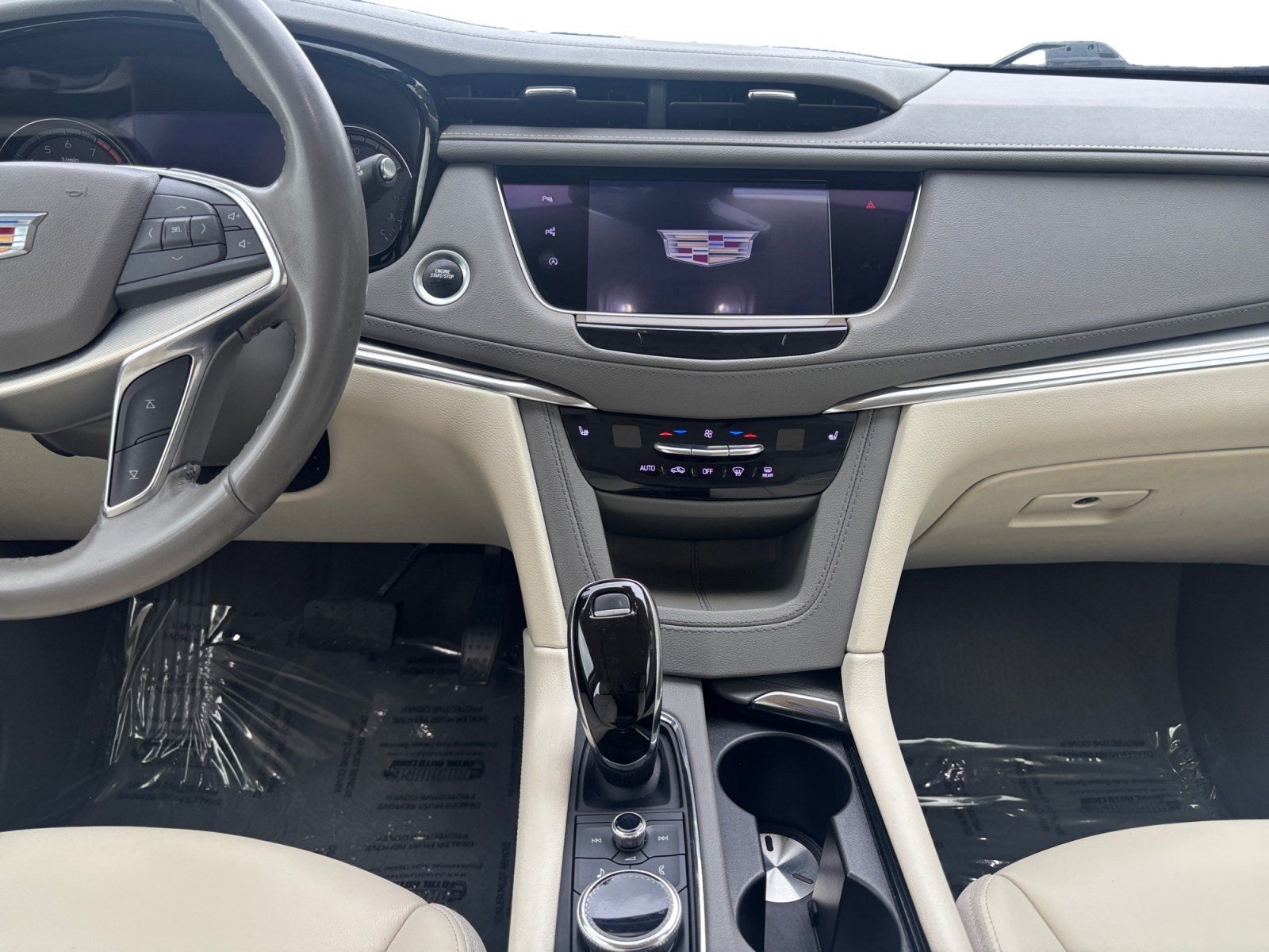 2020 Cadillac XT5 Premium Luxury