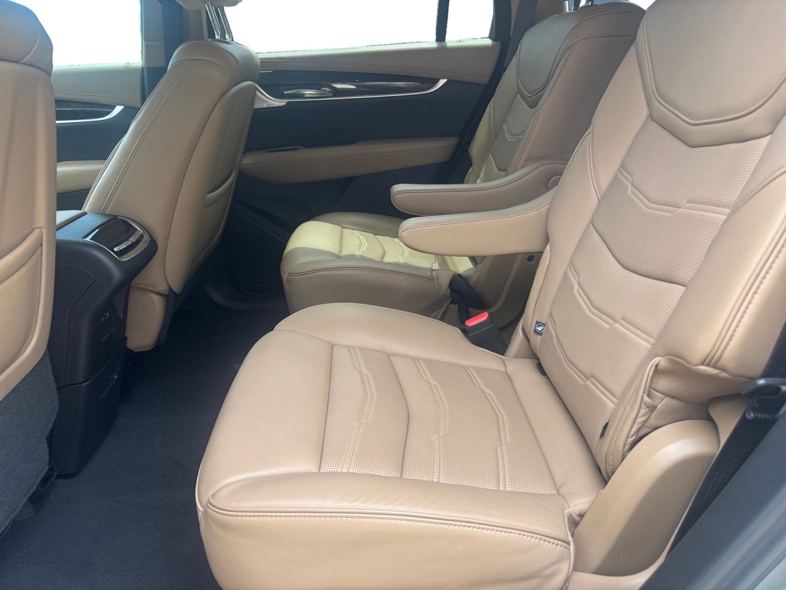 2023 Cadillac XT6 Sport