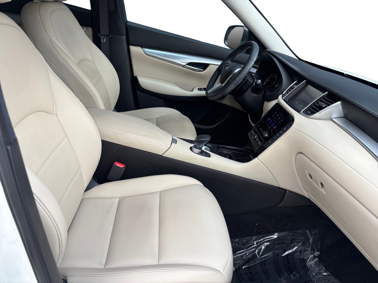 2019 INFINITI QX50 LUXE
