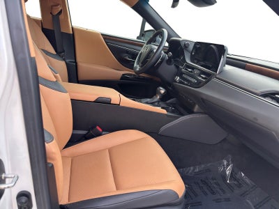 2025 Lexus ES 350