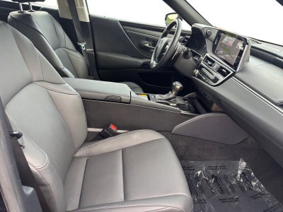 2025 Lexus ES 350