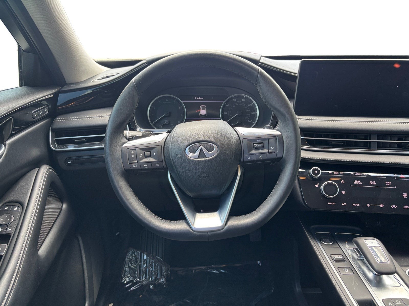2025 INFINITI QX60 PURE