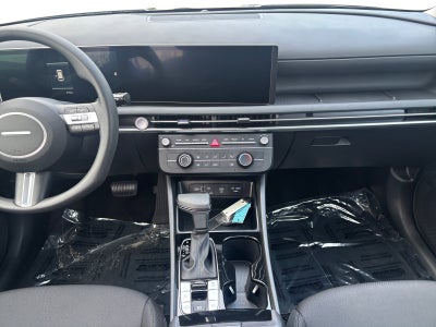 2025 Hyundai Tucson SE