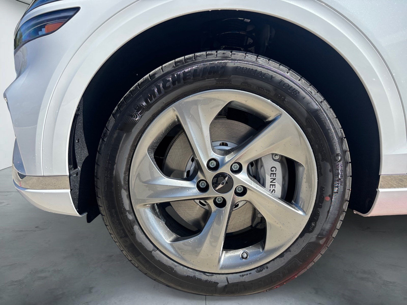 2026 Genesis GV70 2.5T