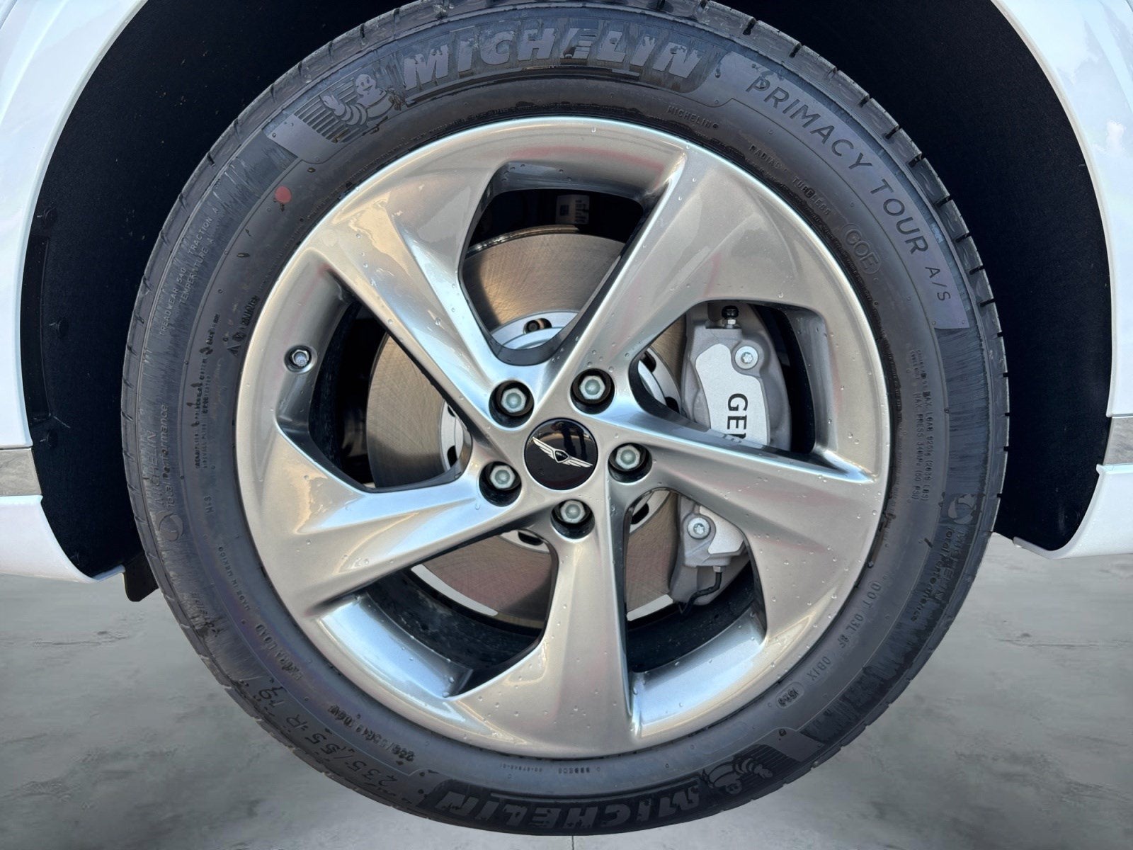 2026 Genesis GV70 2.5T Advanced