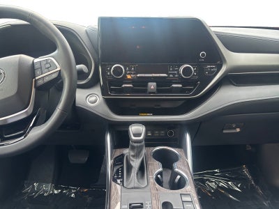 2024 Toyota Highlander Limited