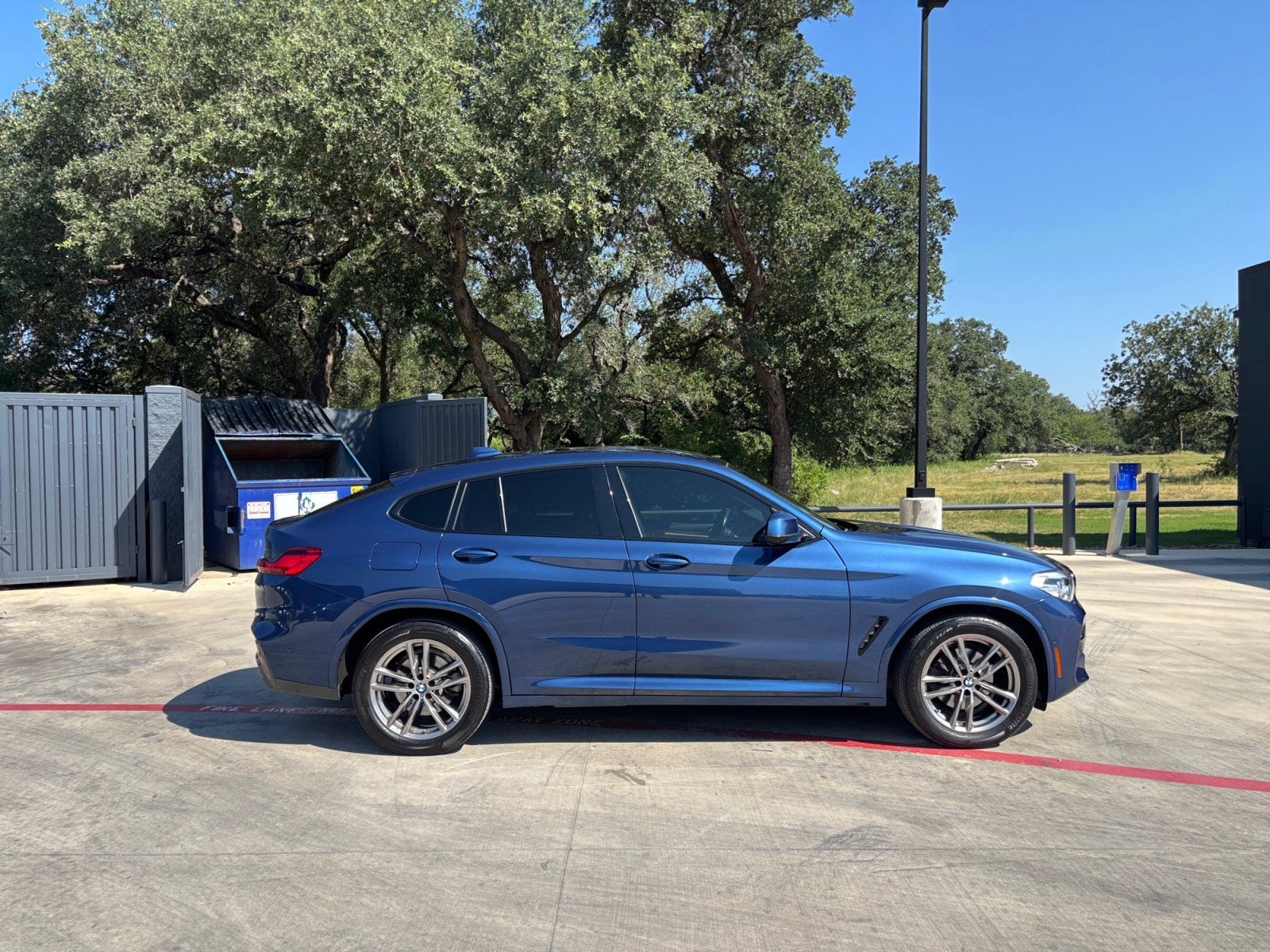 2021 BMW X4 xDrive30i