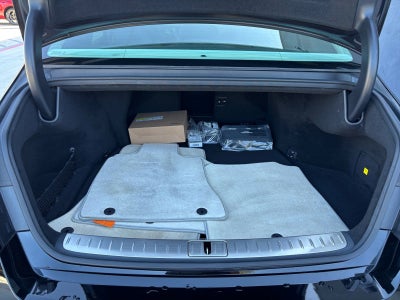 2025 Genesis G90 e-SC