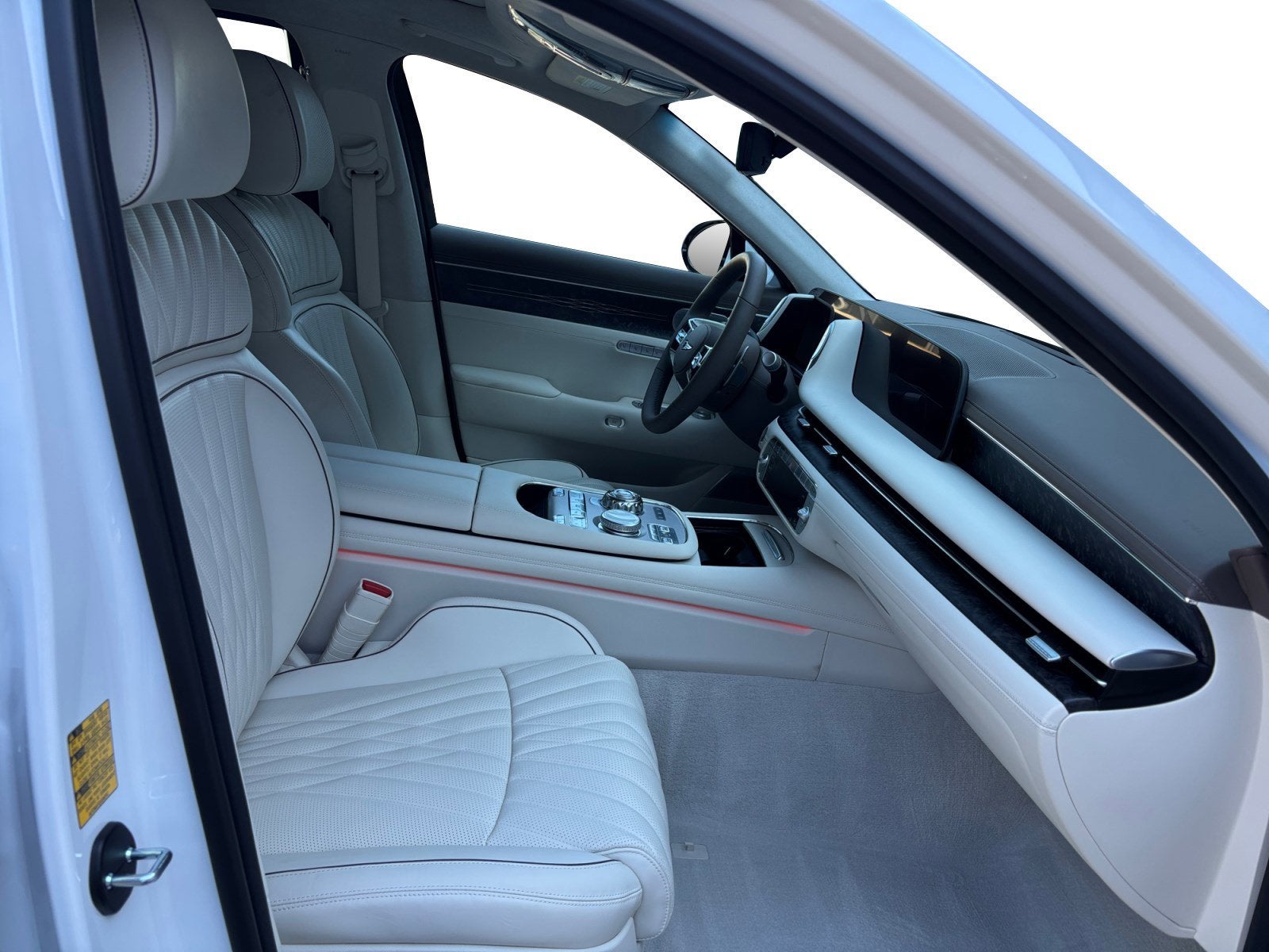 2025 Genesis G90 e-SC