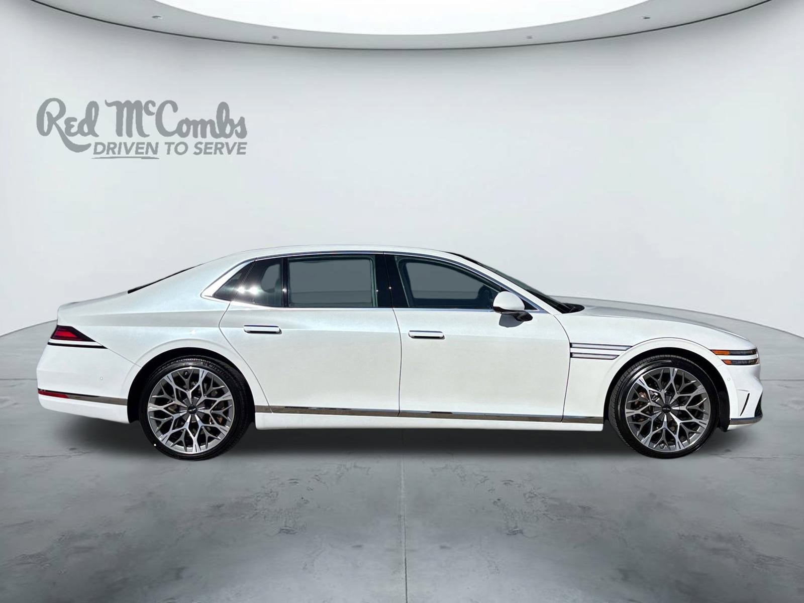 2025 Genesis G90 e-SC