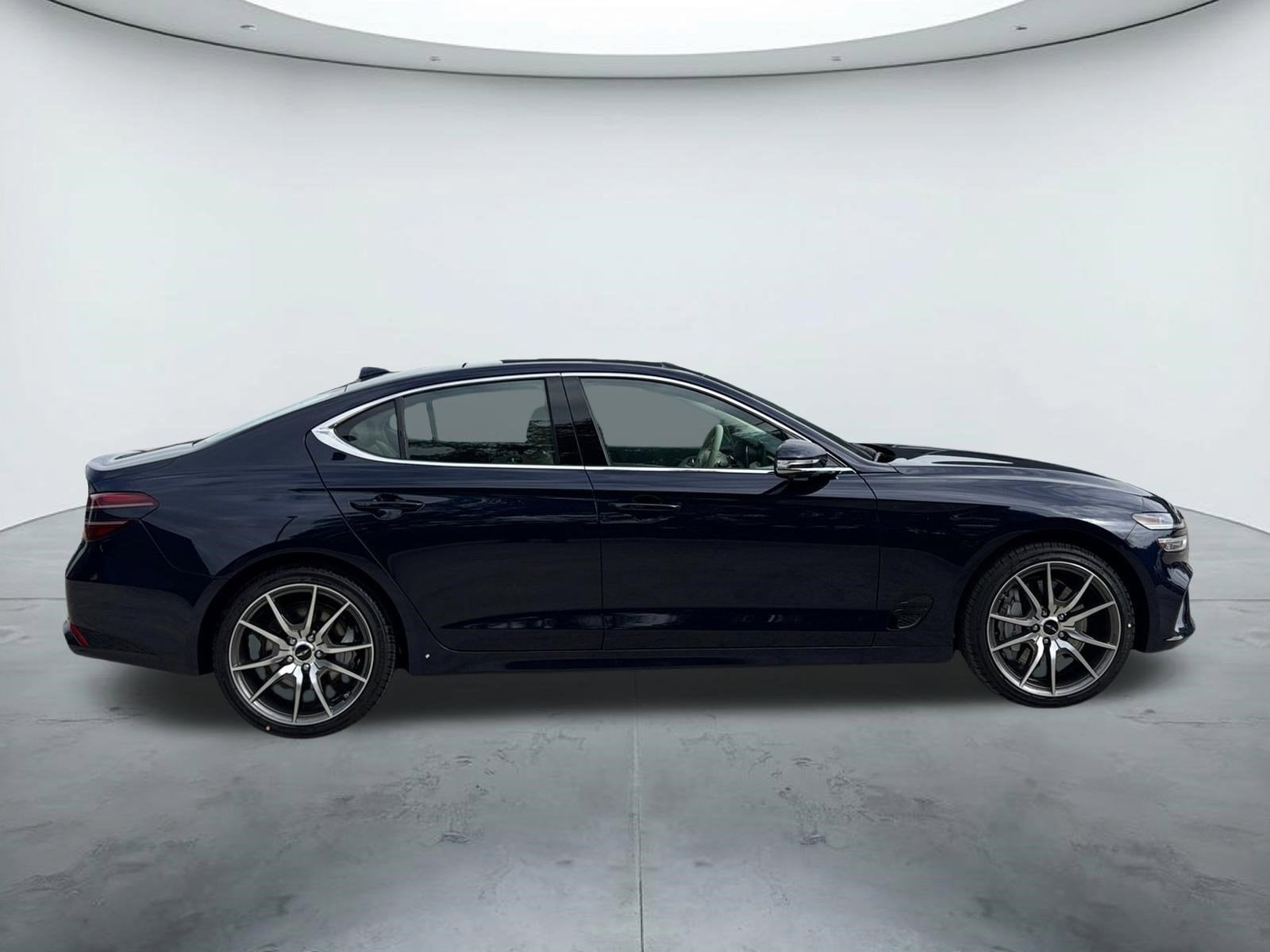 2026 Genesis G70 2.5T Prestige