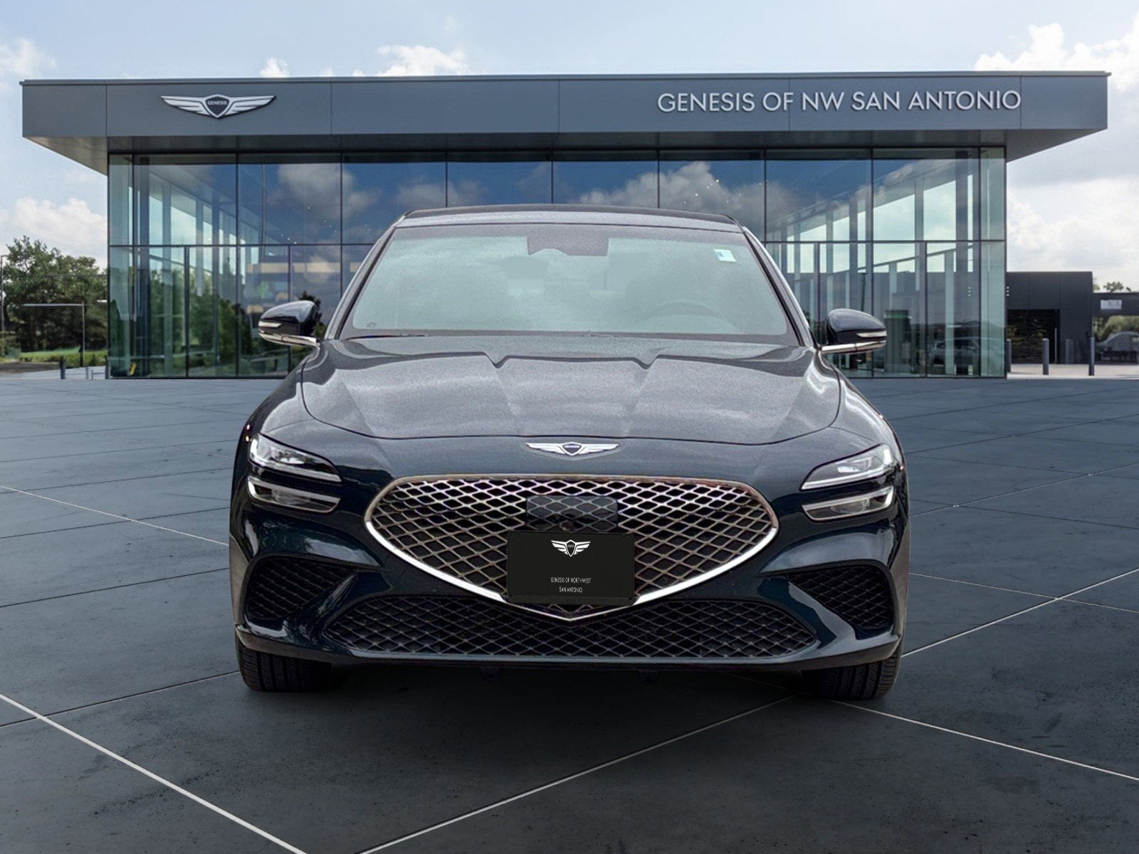 2024 Genesis G70 2.5T