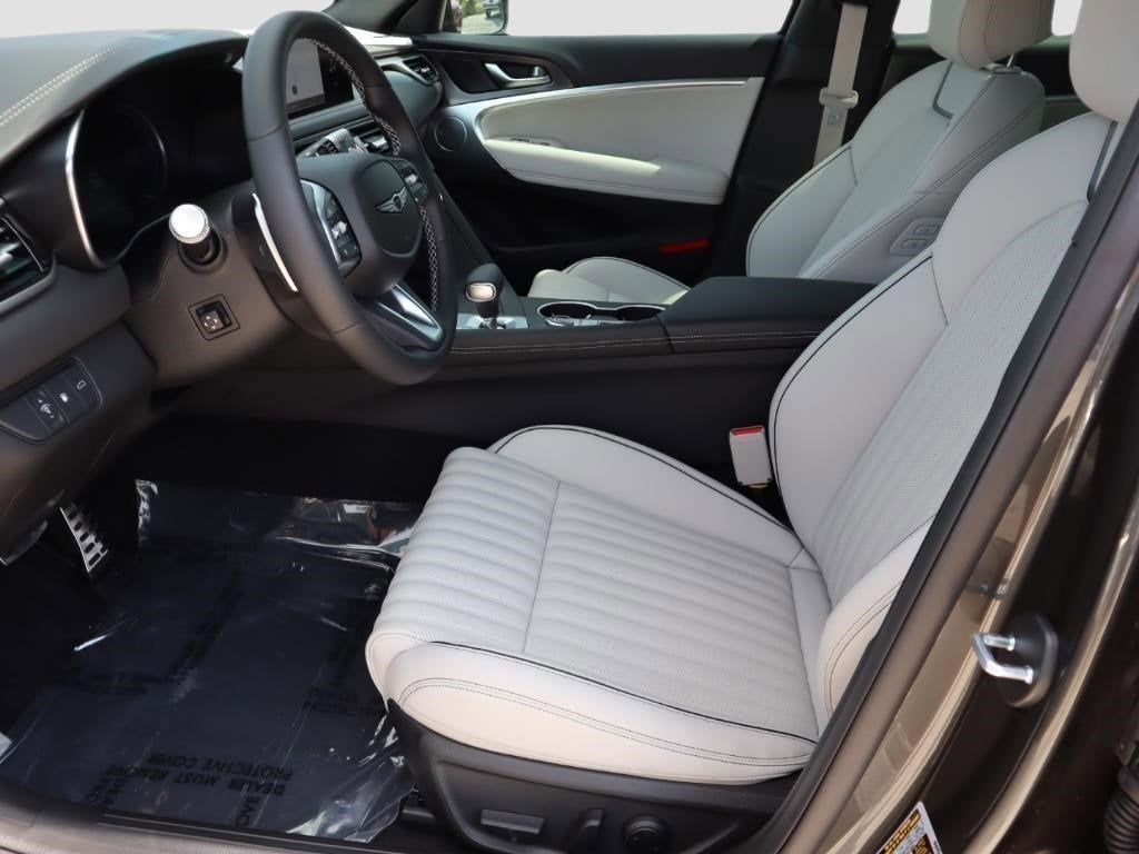 2025 Genesis G70 2.5T Sport Prestige