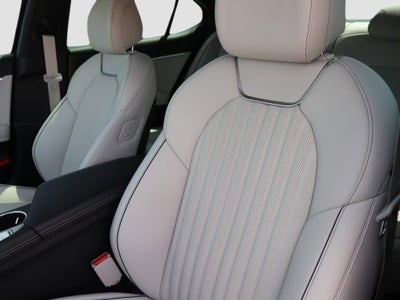 2025 Genesis G70 2.5T Sport Prestige