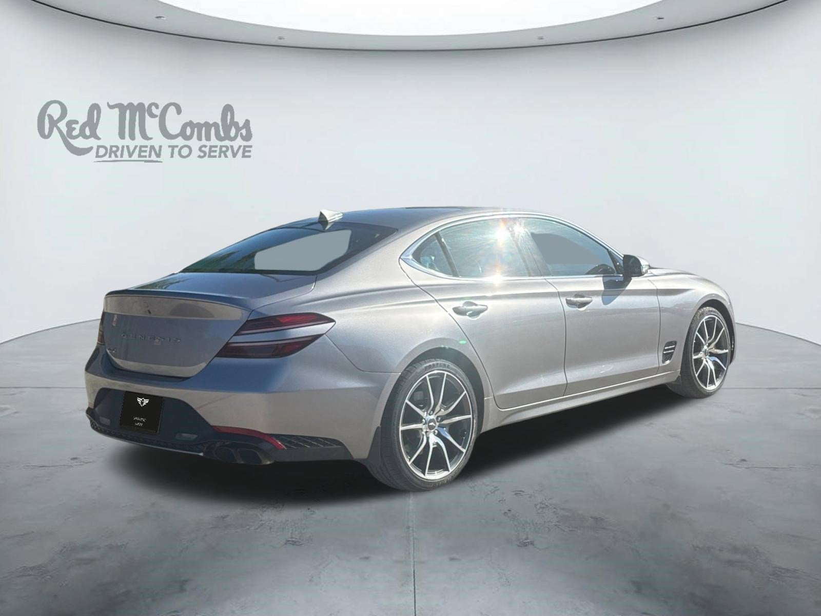2023 Genesis G70 2.0T