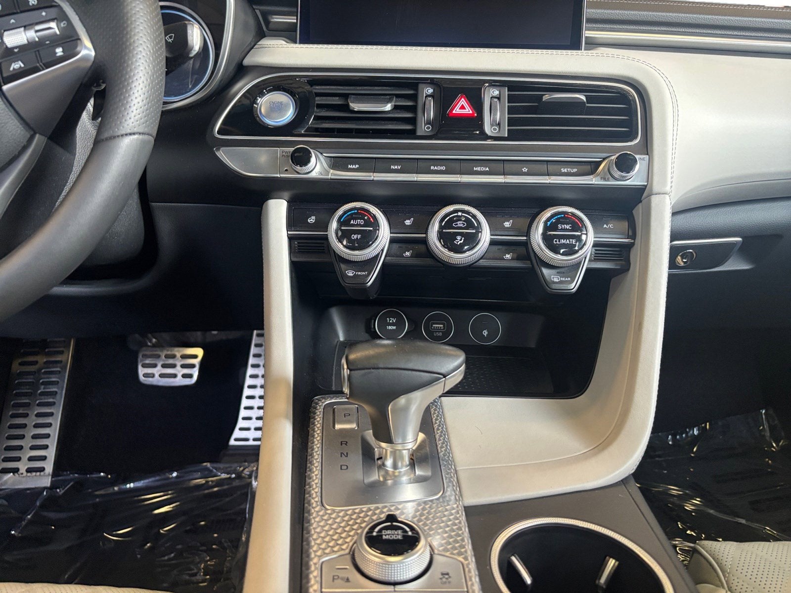 2022 Genesis G70 3.3T