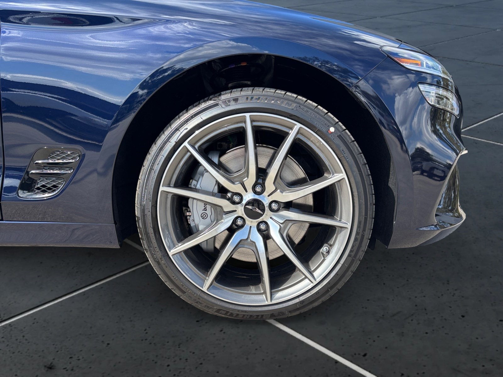 2026 Genesis G70 2.5T