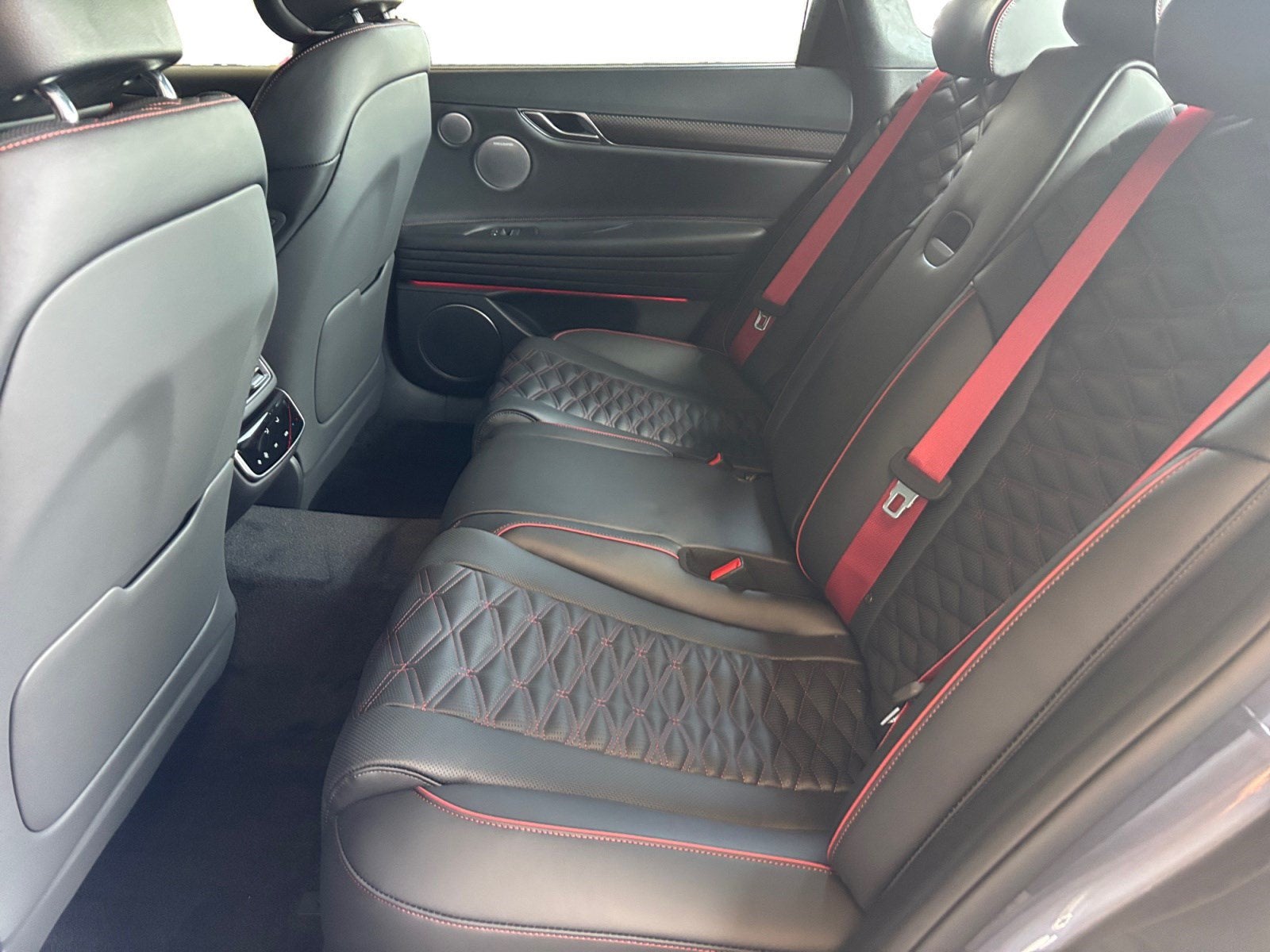 2027 Genesis G80 3.5T Sport Pretige