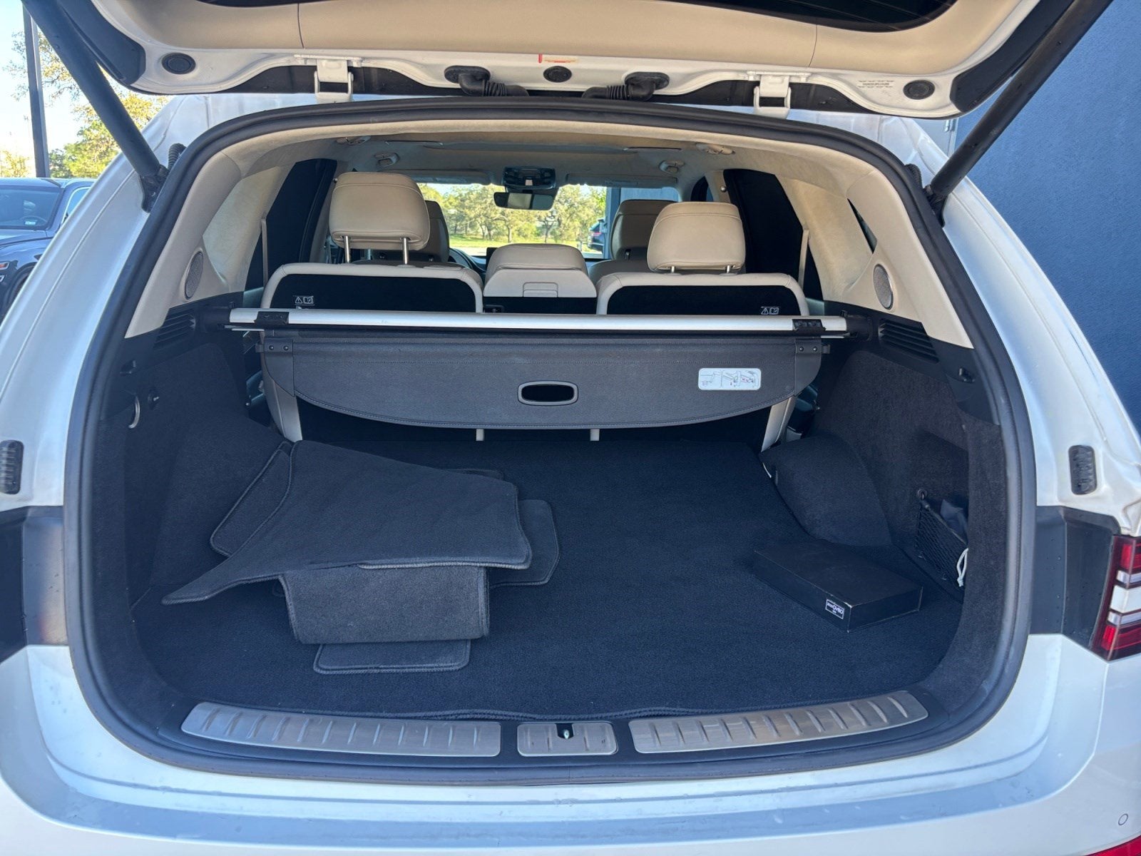 2023 Genesis GV80 Base