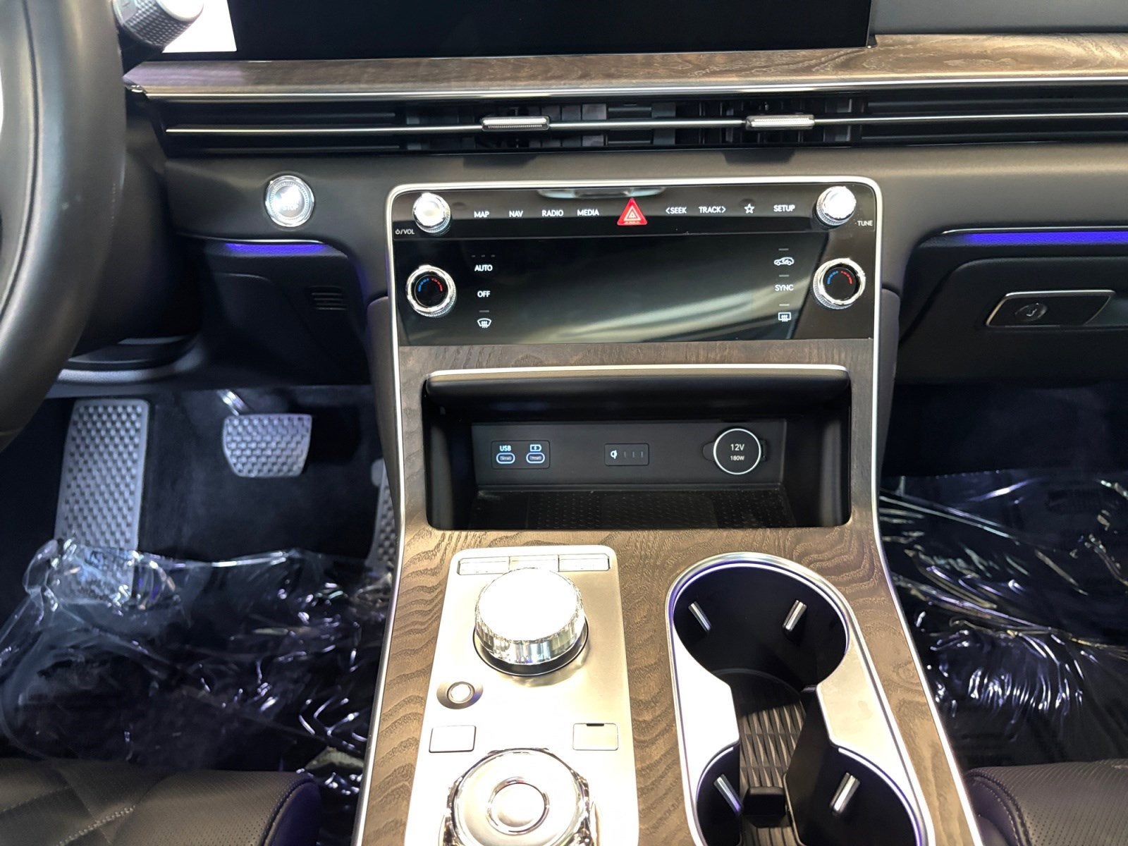 2025 Genesis GV80 Prestige