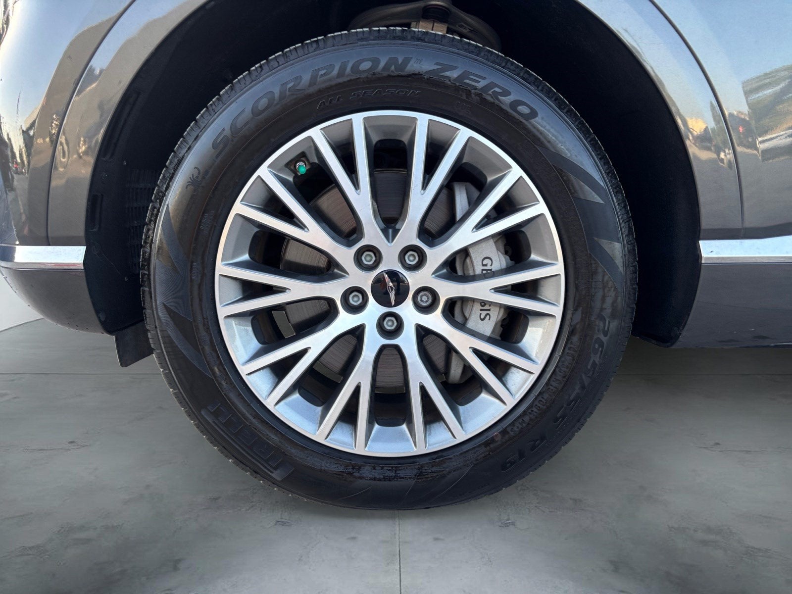 2025 Genesis GV80 2.5T