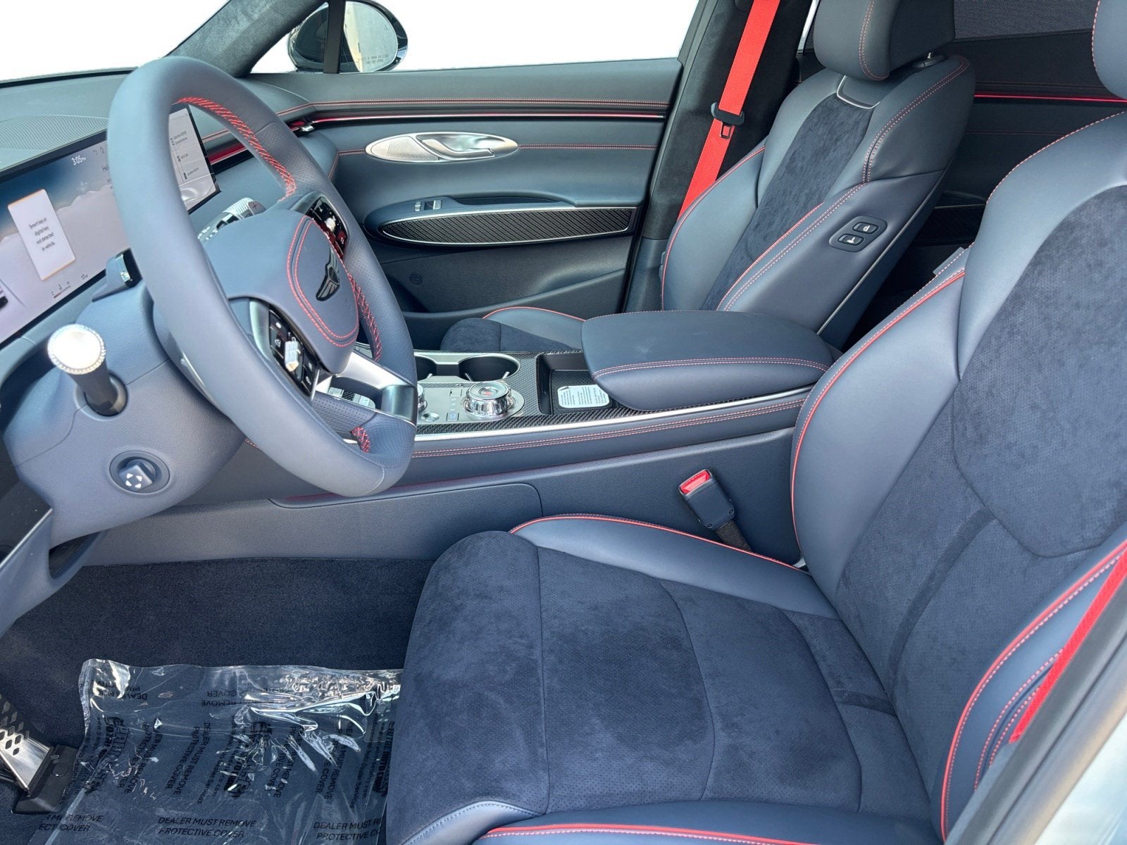 2027 Genesis GV70 3.5T PRESTIGE GRAPHITE