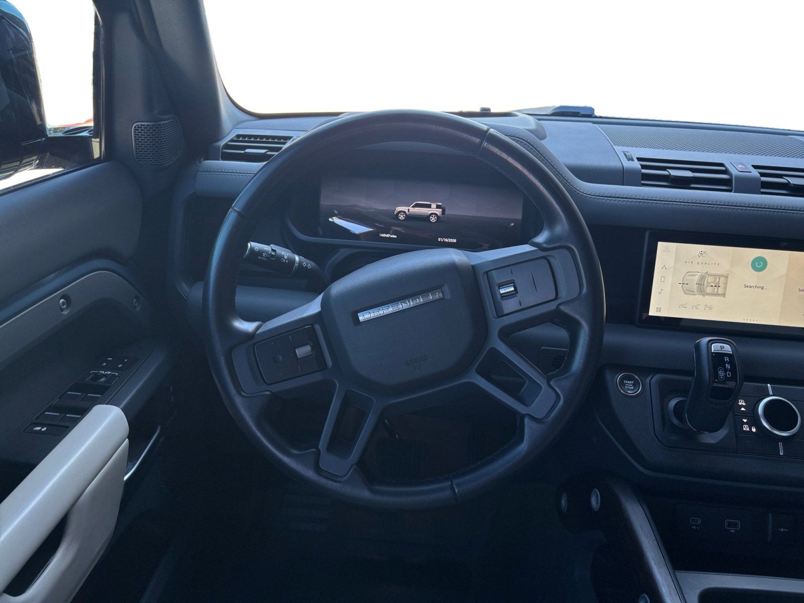 2023 Land Rover Defender X-Dynamic SE