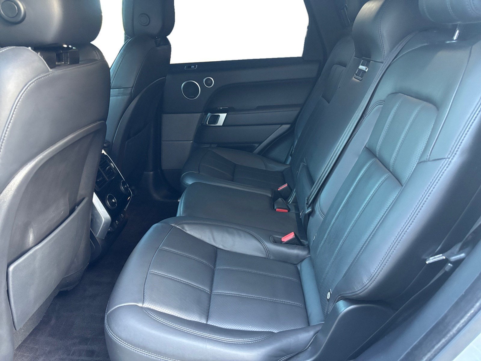 2022 Land Rover Range Rover Sport HSE Silver Edition