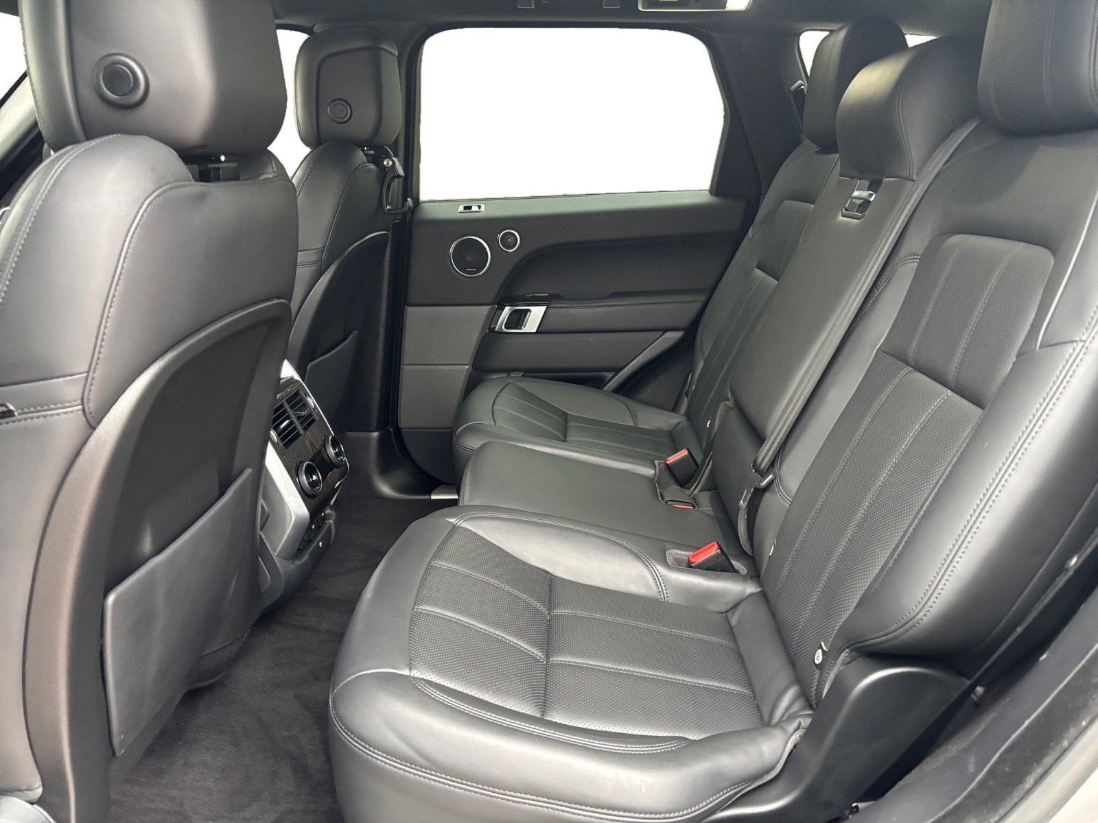 2021 Land Rover Range Rover Sport HSE Silver Edition