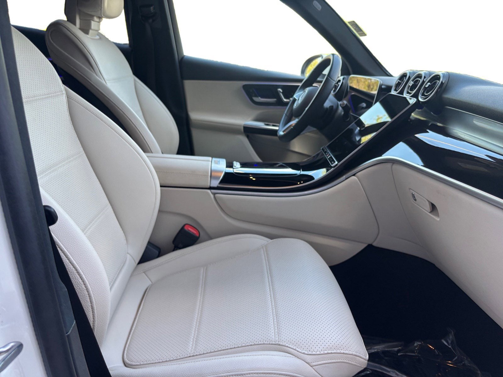 2025 Mercedes-Benz GLC GLC 300