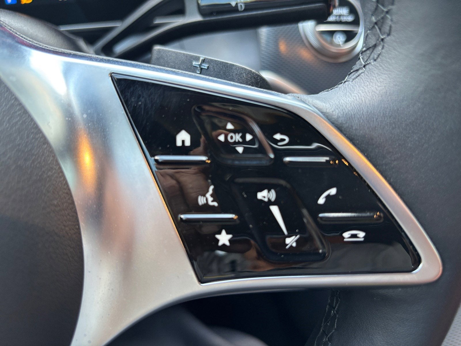 2025 Mercedes-Benz GLC GLC 300