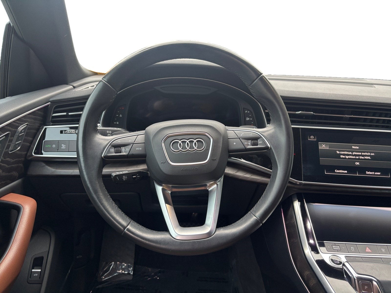 2021 Audi Q8 Premium Plus