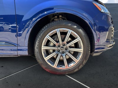 2023 Audi Q7 45 Premium Plus quattro