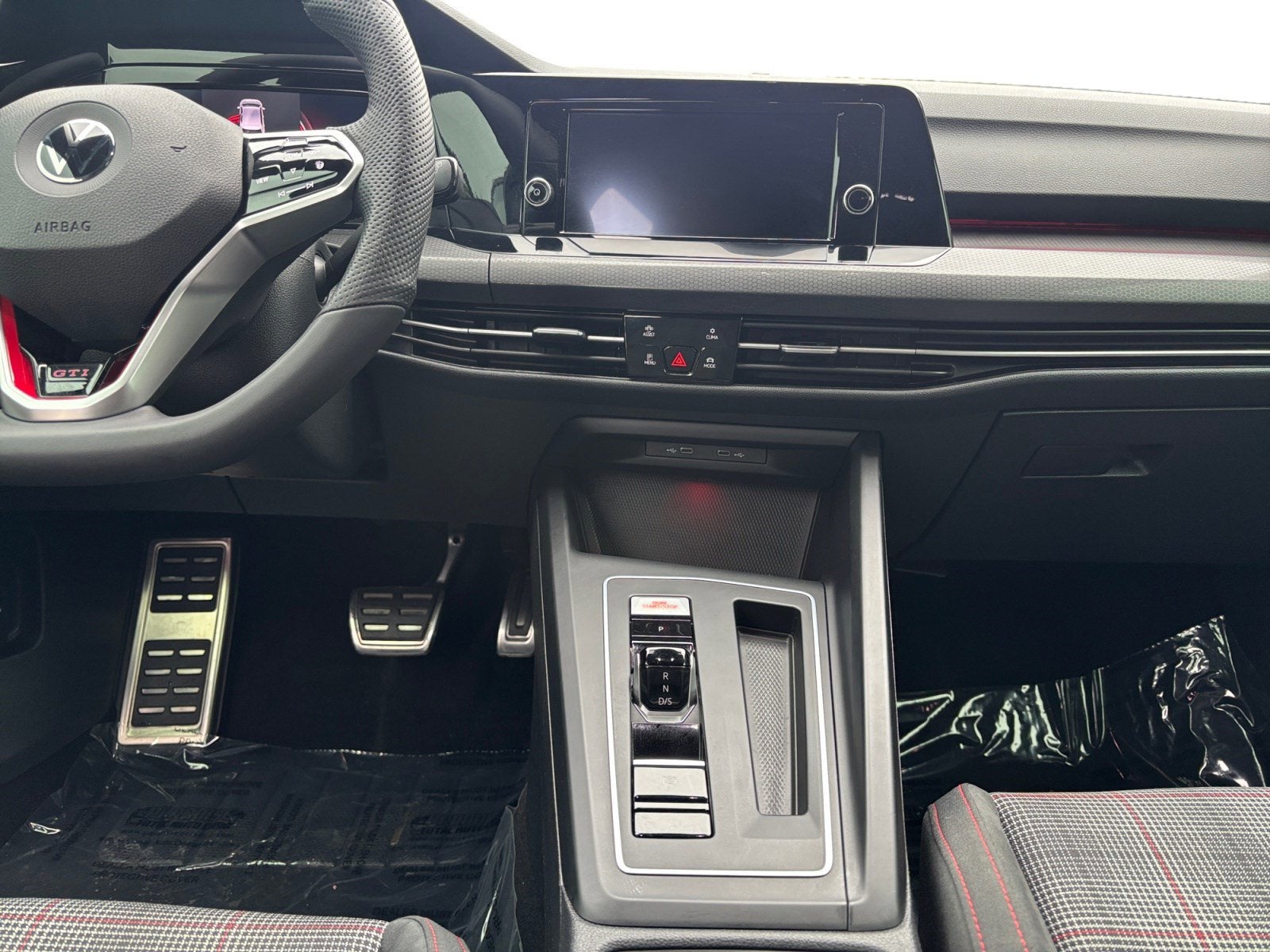 2022 Volkswagen Golf GTI 2.0T S