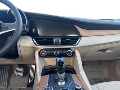 2019 Alfa Romeo Giulia Ti Lusso